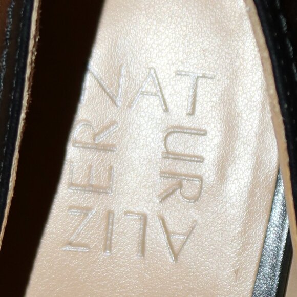Naturalizer Odetta Black Leather Crisscross Peep Toe 4" Heels Sz 7 - Picture 9 of 10